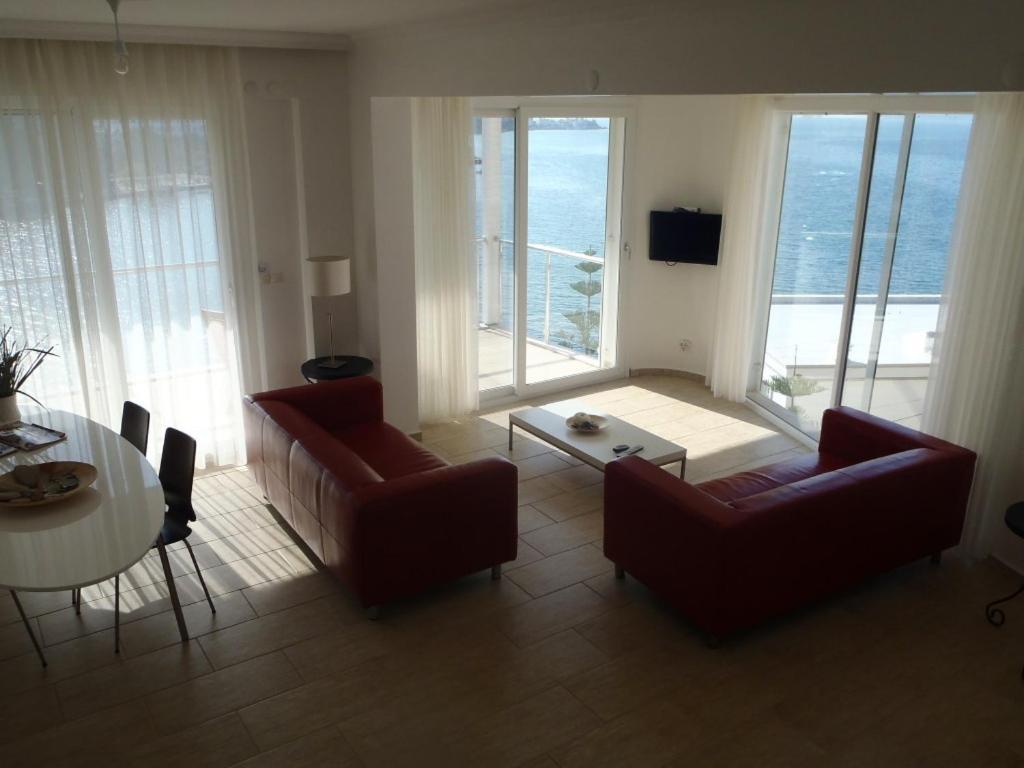 Marina View Residence Gulluk Ngoại thất bức ảnh