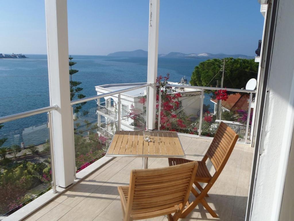 Marina View Residence Gulluk Ngoại thất bức ảnh